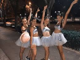 Marsianer kostum selber machen kostume selber machen alien. All Time 75 Best Halloween Group Costume Ideas Brasslook Interio Cute Group Halloween Costumes Halloween Costumes For Teens Girls Costumes For Teenage Girl