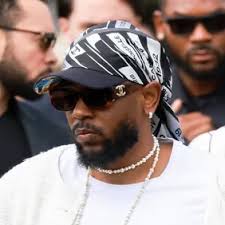 Kendrick Lamar Breaks Down Finances & Investing In pGLang's Cash App Ad