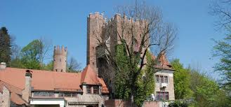 Juli 2021 hat oberbürgermeister dieter reiter das münchner haus der schüler*innen (mhds) im gebäude an der brienner straße 59 eröffnet: Bildungszentrum Burg Schwaneck Kjr Munchen Land