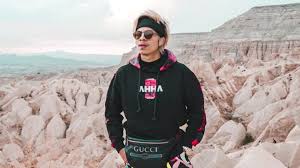 Atta halilintar telah sukses meraih subscribers terbanyak di indonesia. Ashiap Indonesian Atta Halilintar Comes In 8th In Ranking Of The World S Highest Earning Youtubers Coconuts Jakarta