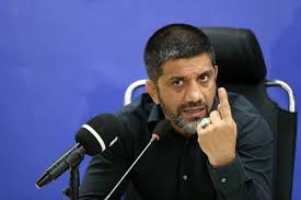 علیرضا دبیر به خاطر کمی تتو یک نفر را اخراج کرد؟