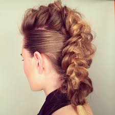 By leaving the hair loose and parting in the middle you can mask the mohawk. 15 Gorgeous Mohawk Hairstyles For Women In 2021