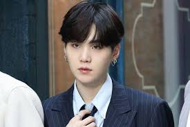 Penjelasan lengkap seputar biodata member bts. Biodata Lengkap Suga Bts Debut Bersama Bts Pada Tanggal 13 Juni 2013 Portal Kudus