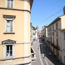 Tutti i tipi agenzia assicurativa cure veterinarie dentista farmacia fisioterapista medico negozio di animali ospedale. Bed And Breakfast Economici Monza Monza E Della Brianza A 30 A Notte