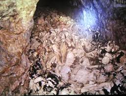 Vlada razglasila grobišče v Hudi Jami ...