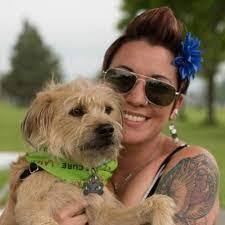 Edna Brillon's Instagram, Twitter & Facebook