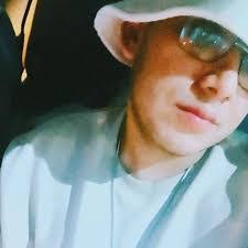 Erick Tapia's Instagram, Twitter & Facebook