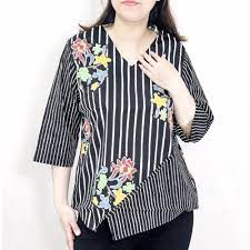 It's all about blazer motif batik indonesia. Jual A 32 Atasan Blouse Batik Asimetris Kombinasi Jumbo Xxxl Katun Terbaru Jakarta Barat Rumah Batik Wanita Tokopedia