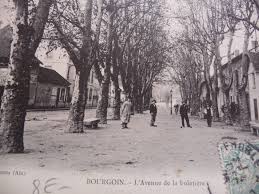 Avenue De La Folatiere Avec Images Bourgoin Isere