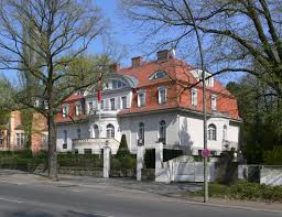 Use public transport freely and get to all the sights with the berlin welcome card. Datei Berlin Grunewald Konigsallee64 Residenz Turkischen Botschafters Jpg Wikipedia