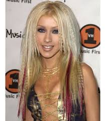 Goes brunette, ditches blonde — pics. Christina Aguilera Hair And Makeup Pictures Photos Of Christina Aguilera S Hairstyles And Makeup
