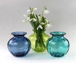 Glass bongs are more expensive than, for example, an acrylic bong because glass is a more expensive material. Small Glass Vase Spring Celebration Lime Green Teal Green Etsy In 2021 Small Glass Vases Glass Vase Early Spring Flowers