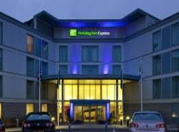 The premier inn stansted is still a mile from the passenger terminals, next to the holiday inn express stansted. Die 10 Besten Hotels In Stansted Mountfitchet Grossbritannien Ab 57
