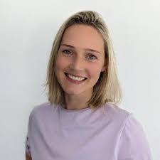 Stephanie Witt's Instagram, Twitter & Facebook