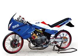 Bagi yang hobi modifikasi khusus nya untuk ninja 150r harap masuk sini!! Kawasaki Ninja 150 Rr 04 Tangerang Bahan Promo Bengkel