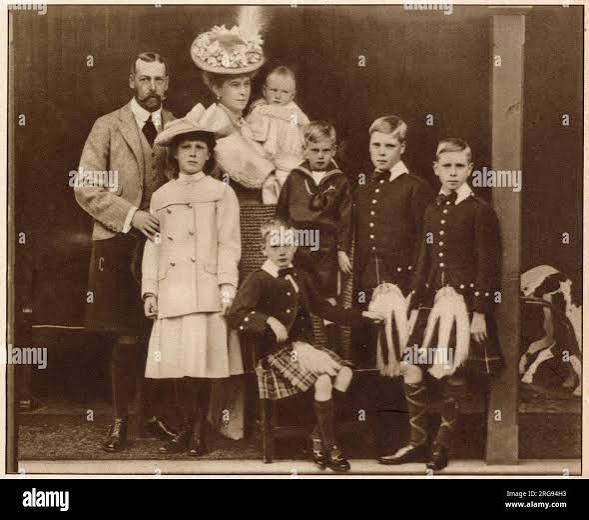 Prince edward albert kilt hi-res stock photography and images - Alamy