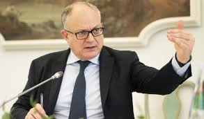 Superare la precarietà del lavoro la riforma delle pensioni, infine, «deve essere collocata dentro all'idea di superamento della precarietà del il messaggio che invece i sindacati stanno mandando oggi «è che abbiamo bisogna di collocare la vera riforma del sistema pensionistico con il tema del. Riforma Pensioni 2021 Quota 100 E Quota 41 Ape Social Opzione Donne The Italian Times