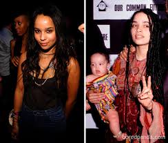 Born as lisa michelle bonetin the year 1967 on 16th november, lilakoi moon aka lisa bonet, is an actress from. 50 Promis Die Ihren Eltern Im Gleichen Alter Wie Aus Dem Gesicht Geschnitten Sind Bored Panda