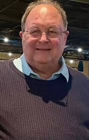 Lee Clem's Instagram, Twitter & Facebook