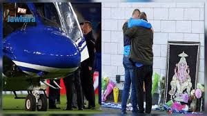 Leicester city football club is a professional football club based in leicester in the east midlands, england. Le President De Leicester City Est Mort Dans Le Crash De Son Helicoptere
