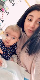 Look at the little feet! Happy Halloween from our pumpkin to yours ❤️