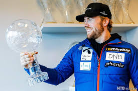 A shorebird you can see without going to the beach, killdeer are graceful plovers common to lawns, golf courses, athletic fields, and parking lots. Alexander Aamodt Kilde Has Finally Received His Long Awaited Trophy Congratulations To The Winner Of The Big Crystal Globe Of The 2019 2020 Season