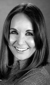 Emily Machala's Instagram, Twitter & Facebook