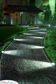 You want to begin by cutting downward about four inches with. Creative Garden Edging Ideas 20 Border Ideas For Gardens