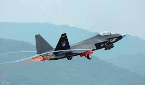 China's FC-31 Fighter Disappoints in First Display | Aviation International  News