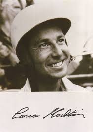 Foto exposición en l´Almàssera de Teulada sobre el famoso accidente de Le  Mans de Lance Noel Macklin vecino de Teulada Moraira