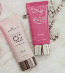 Sesuai dengan namanya, fungsi foundation sendiri adalah sebagai pondasi atau tahap awal yang digunakan pada riasan wajah anda. Antara Bb Cream Cc Cream Yang Best Kekya Pernah Try Lidya Izzati