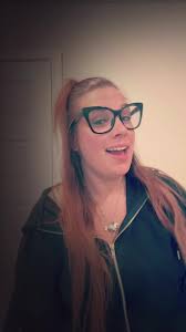 Emilee (@emileeannmarie)