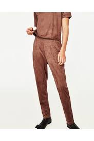 Je suis ouverte à la négociation. Pantalons En Cuir Femme Zara Fashiola Fr