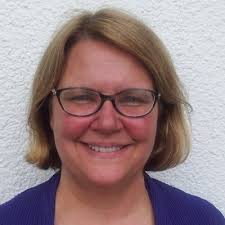 If you haven't checked out LinkNKY, you are missing out. Northern Kentucky  has our own newspaper again. I was glad to catch a sneak peak in Frankfort  yesterday of the paper hitting