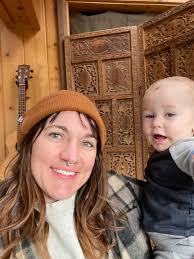 Are there prenatal or mommy and me yoga or Pilates classes in SoHum?