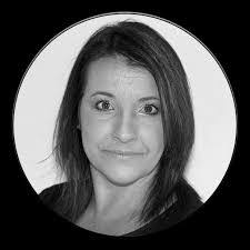 Nadine Roper's Instagram, Twitter & Facebook