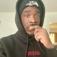 Darius B. Stevenson (@curry4th3win) • Instagram photos and videos