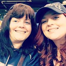 Sam Neumann (@sssamanthan) • Instagram photos and videos