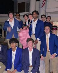 A series of very fortunate events ΦΑ