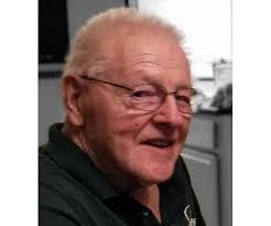 Beverly Dusseault's Instagram, Twitter & Facebook