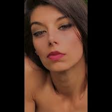 Stacey Rios's Instagram, Twitter & Facebook