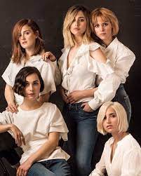 Moreover, netflix has divided the show into two halves. Die 10 Besten Ideen Zu Las Chicas Del Cable Serien Filme Kostum Damen Ideen