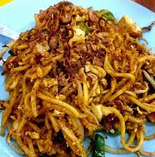 Tumis bawang sampai wangi, masukan udang, masak hingga berubah warna. Mee Goreng Mamak Mmg Sedap Share Jom Resepi Viral Terbaik Facebook