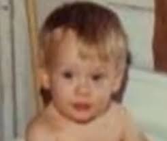 A son named dakota song culkin, born on april 5. Macaulay Culkin Macaulay Culkin Childhood Memories Baby Face