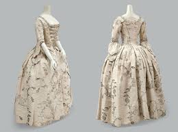 Open Robe And Petticoat English Ca 1747 Altered In 1770s Historical Dresses 18th Century Costume 18th Century Fashion