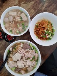 (waze food boss then dia hantar betul2 depan kedai 😄) see more. Ten Noodle Kota Damansara I Come I See I Hunt And I Chiak