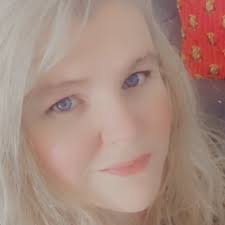 Olivia Mansfield (@livia89)