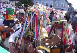 De igual manera, quienes visiten la ciudad durante diciembre no pueden festival quitonía: Calendario Fiestas De Ecuador En Junio Turismo Ecuador America