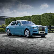 Based at goodwood near chichester in west sussex, it commenced business on 1st january 2003 as its new global production facility. 2021 Rolls Royce Phantom Review Pricing And Specs