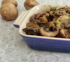 Para preparar la receta de pappardelle con boletus y más boletus lo primero, cocemos la pasta, siguiendo las indicaciones del fabricante. Ragu De Champinones Mushroom Ragout Jengibre Y Canela